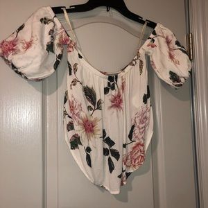 over the shoulder flower top